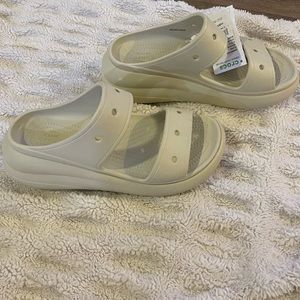 Platform crocs